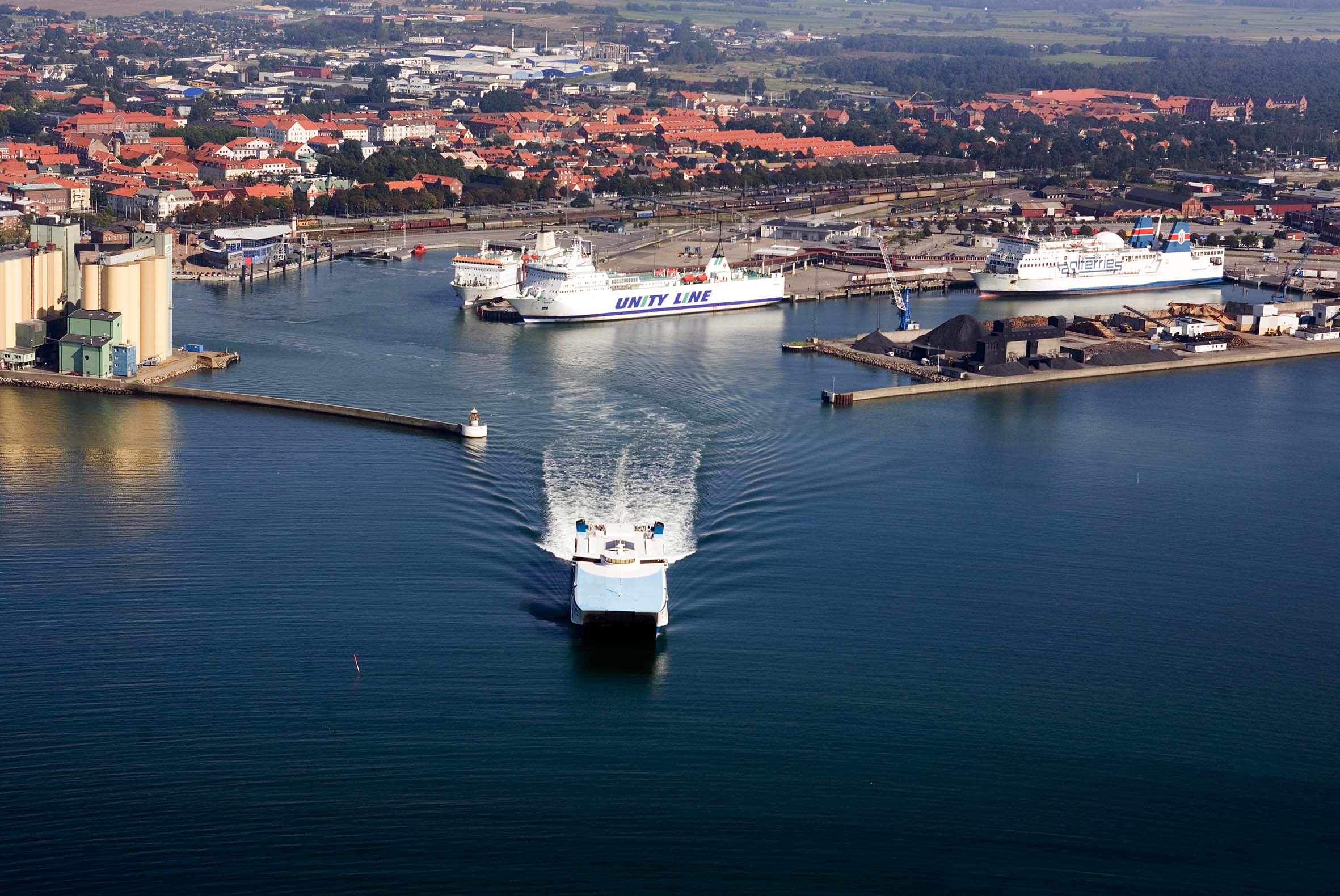 Keltai iš Ystad keltų uosto.jpg
